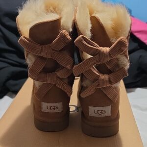 UGG Bailey Bow Corduroy Boots in Chestnut Brown